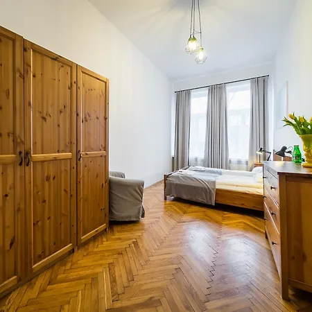 Zacisze Wawelofts Апартаменты *