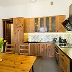 Апартаменты Zacisze Wawelofts *