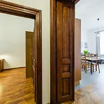 Zacisze Wawelofts Апартаменты Краков